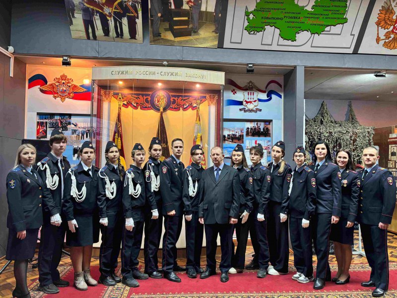 В МВД по Республике Мордовия состоялось торжественное мероприятие «Герои Отечества: связь времен и поколений» В МВД по Республике Мордовия состоялось торжественное мероприятие «Герои Отечества: связь времен и поколений»