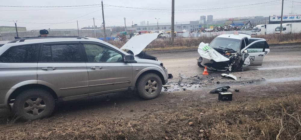 Информация о дорожно-транспортных происшествиях и нарушениях ПДД РФ за 8 декабря 2025 года Информация о дорожно-транспортных происшествиях и нарушениях ПДД РФ за 8 декабря 2025 года