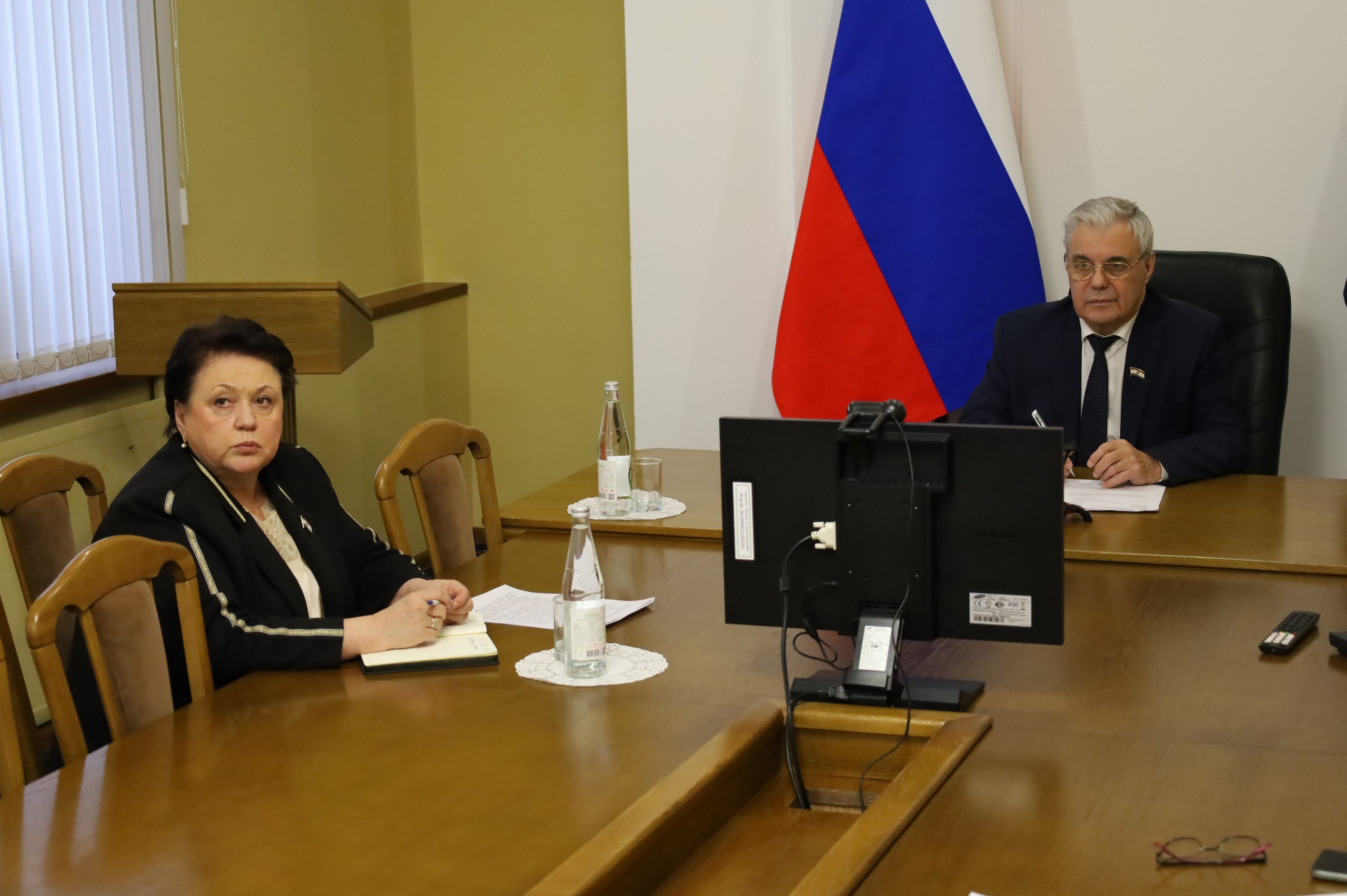 Председатель Госсобрания Мордовии Владимир Чибиркин и его заместитель Наталья Долматова участвовали в заседании Комиссии Совета законодателей РФ по образованию и науке Председатель Госсобрания Мордовии Владимир Чибиркин и его заместитель Наталья Долматова участвовали в заседании Комиссии Совета законодателей РФ по образованию и науке