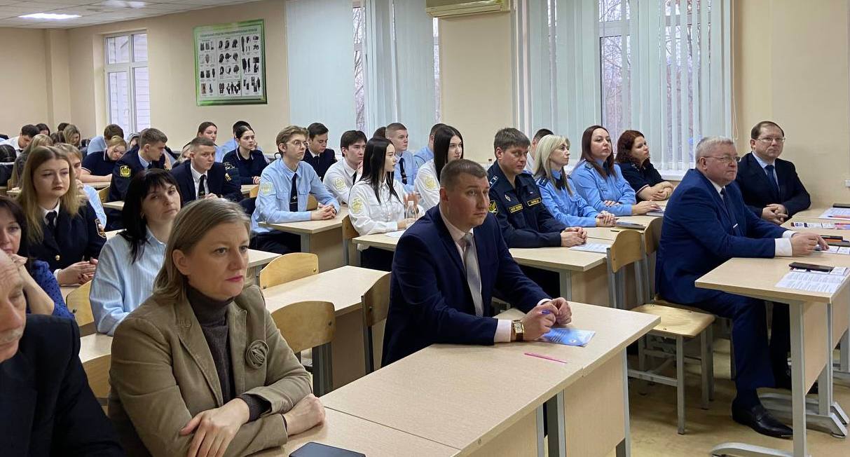 В Мордовии проведен круглый стол по вопросам противодействия коррупции В Мордовии проведен круглый стол по вопросам противодействия коррупции