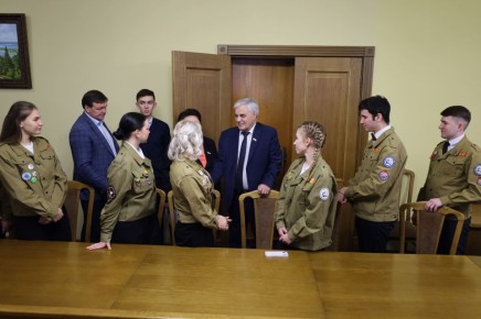 В Госсобрании Мордовии прошел парламентский урок для студентов МГПУ им. М.Е. Евсевьева, посвященный Дню Конституции России