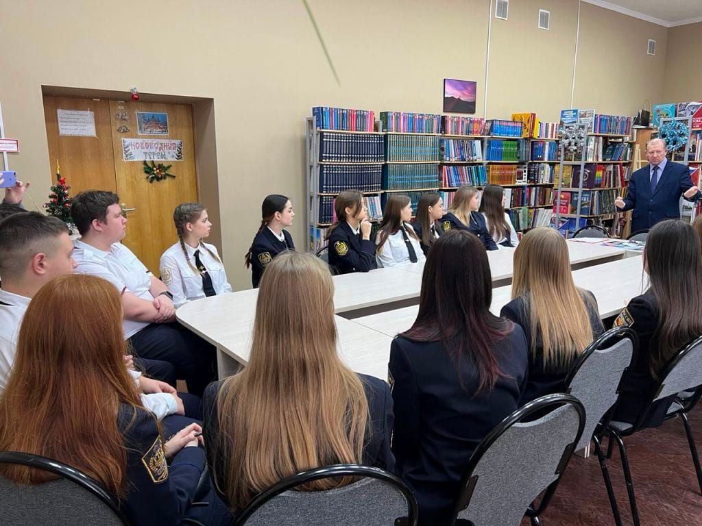 На базе Мордовской республиканской детской библиотеки имени А.С. Пушкина состоялось патриотическое мероприятие для студентов Российской правовой академии На базе Мордовской республиканской детской библиотеки имени А.С. Пушкина состоялось патриотическое мероприятие для студентов Российской правовой академии