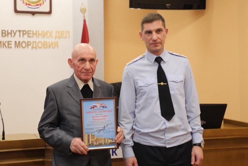 В МВД по Республике Мордовия прошло торжественное награждение журналистов, освещающих деятельность органов внутренних дел В МВД по Республике Мордовия прошло торжественное награждение журналистов, освещающих деятельность органов внутренних дел