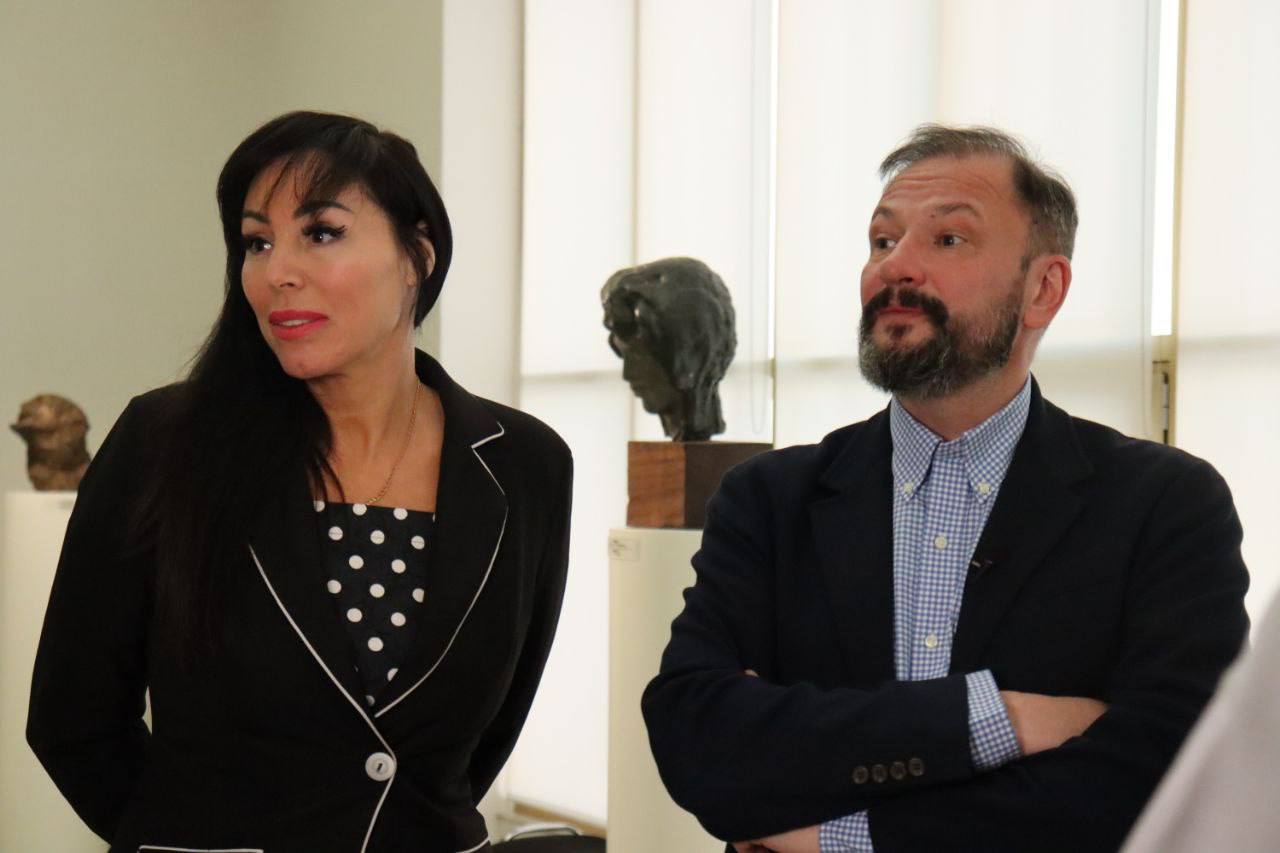 Эксклюзив!. Интервью с Сергеем Брилёвым - журналистом, общественным деятелем, доктором исторических наук и руководителем студии «Авторская программа Сергея Брилёва» Эксклюзив!. Интервью с Сергеем Брилёвым - журналистом, общественным деятелем, доктором исторических наук и руководителем студии «Авторская программа Сергея Брилёва»