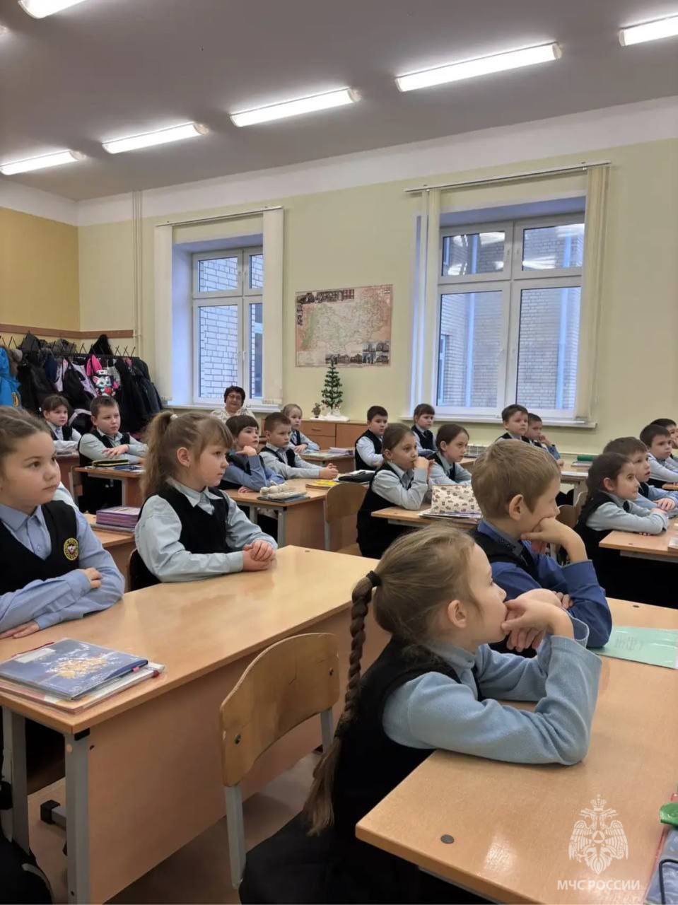 Инспекторы ГИМС МЧС России провели профилактическую беседу с учащимися Краснослободской школы Инспекторы ГИМС МЧС России провели профилактическую беседу с учащимися Краснослободской школы