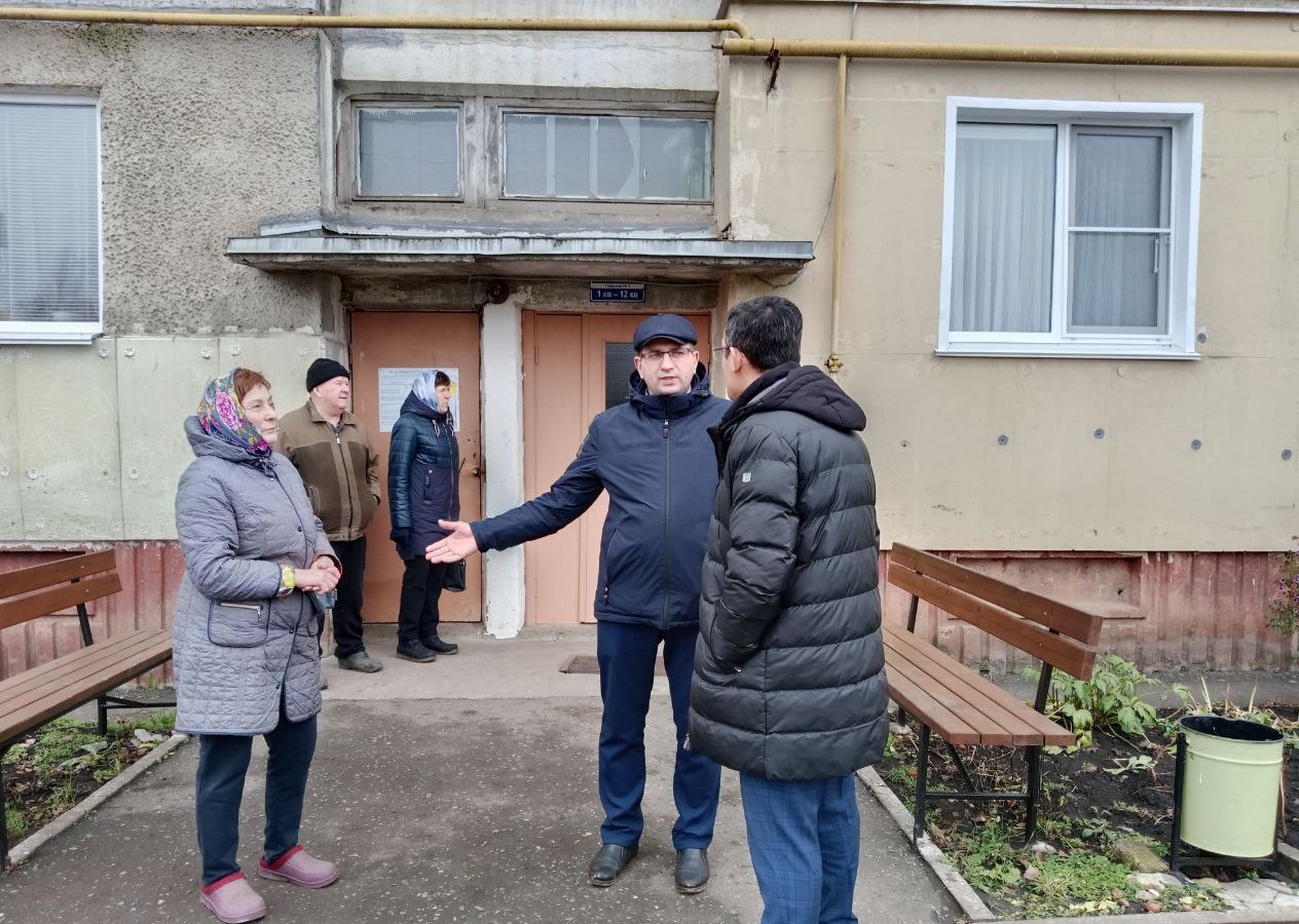 Министр энергетики и ЖКХ Республики Мордовия Асиф Алекберов проводит встречи с жителями для обсуждения важных вопросов и поиска решений Министр энергетики и ЖКХ Республики Мордовия Асиф Алекберов проводит встречи с жителями для обсуждения важных вопросов и поиска решений