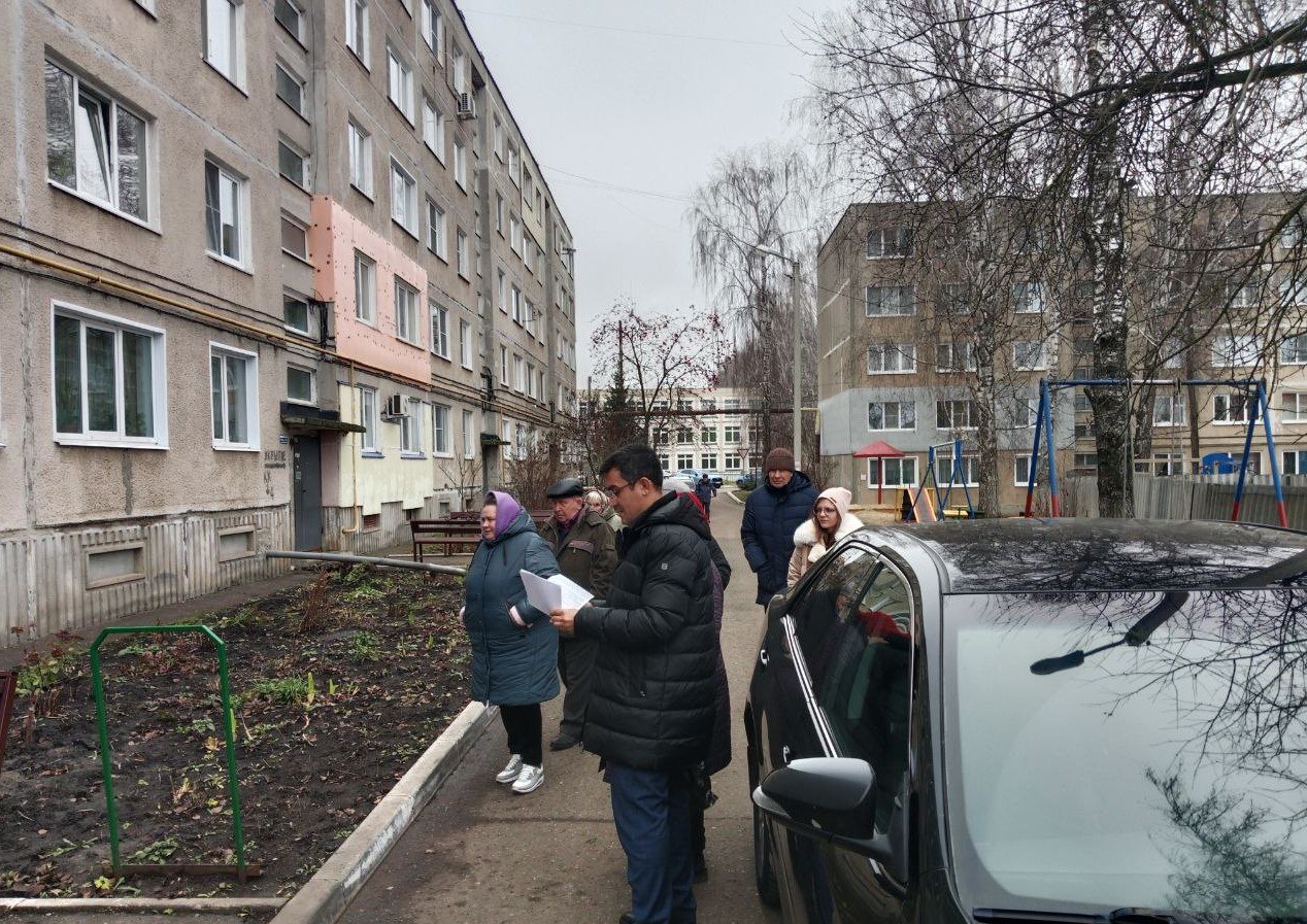 Министр энергетики и ЖКХ Республики Мордовия Асиф Алекберов проводит встречи с жителями для обсуждения важных вопросов и поиска решений