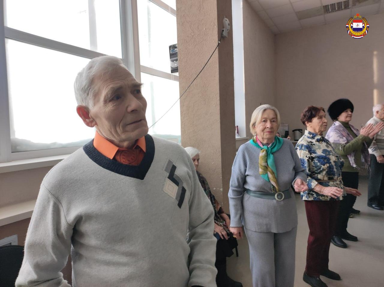 Ёлка для пенсионеров в Ковылкино: праздник, где возраст – не помеха радости Ёлка для пенсионеров в Ковылкино: праздник, где возраст – не помеха радости