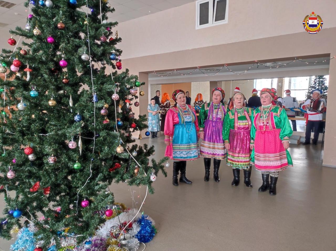 Ёлка для пенсионеров в Ковылкино: праздник, где возраст – не помеха радости Ёлка для пенсионеров в Ковылкино: праздник, где возраст – не помеха радости