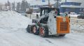 Мал, да - удал! Маленькие погрузчики вышли на уборку заснеженных улиц Саранска