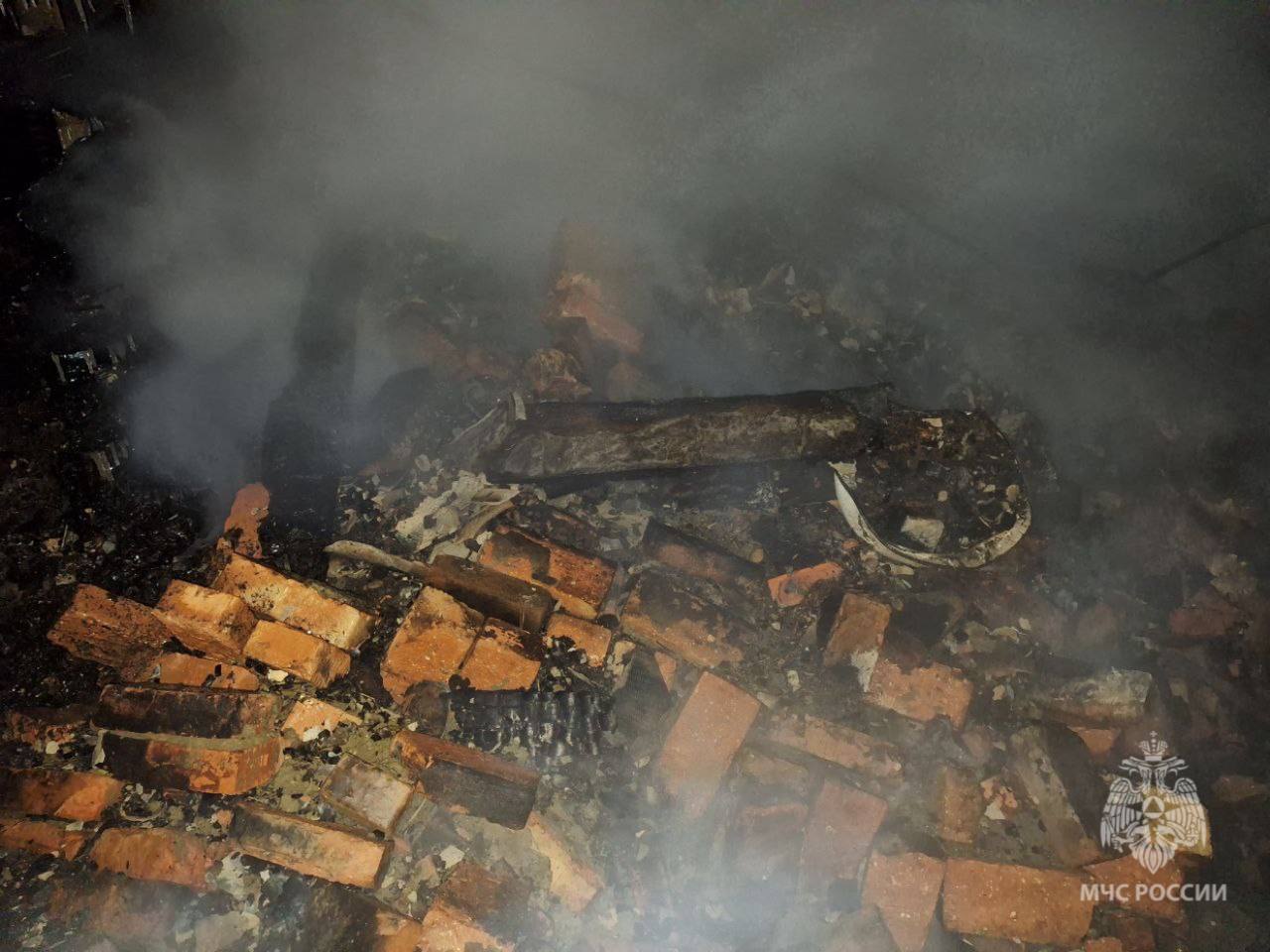 Пожар унес жизнь мужчины. Трагедия произошла в селе Алово Атяшевского района Пожар унес жизнь мужчины. Трагедия произошла в селе Алово Атяшевского района