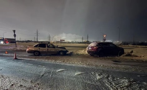 Три человека пострадали в столкновении двух машин в Саранске