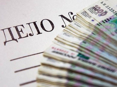 Пяти иностранным студентам, пытавшимся за взятки через посредника получить положительную оценку за экзамен без фактической проверки их знаний по предмету, суд назначил наказание в виде штрафов в размере от 200 тыс