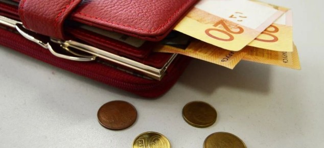 В Беларуси с февраля увеличат пенсионные надбавки для пожилых граждан