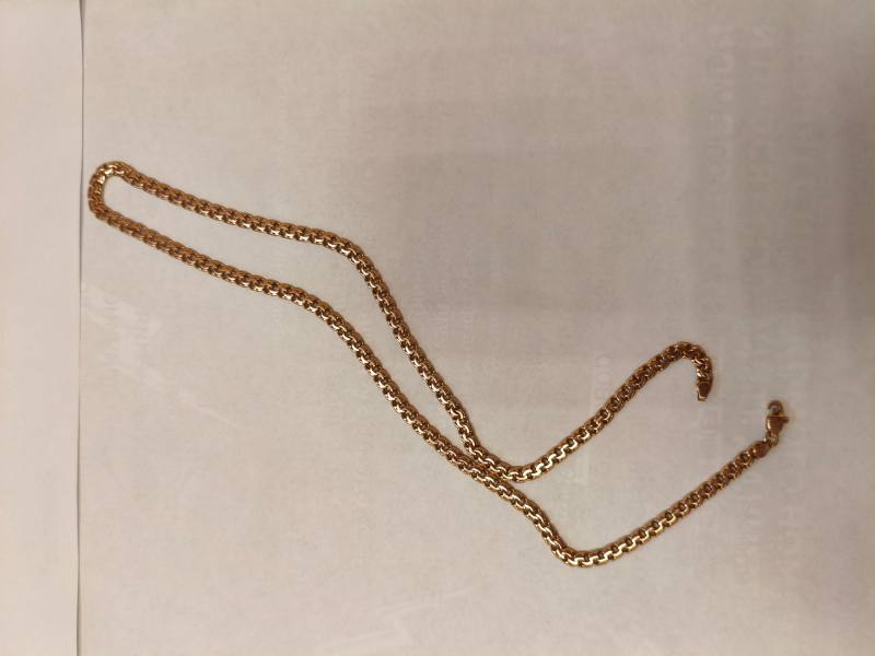 Местный житель обвиняется в покушении на открытое хищение золотой цепочки у случайного знакомого