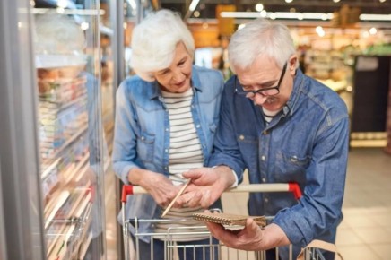 На еду, лекарства и коммунальные расходы: как пенсионеры справляются с реалиями жизни