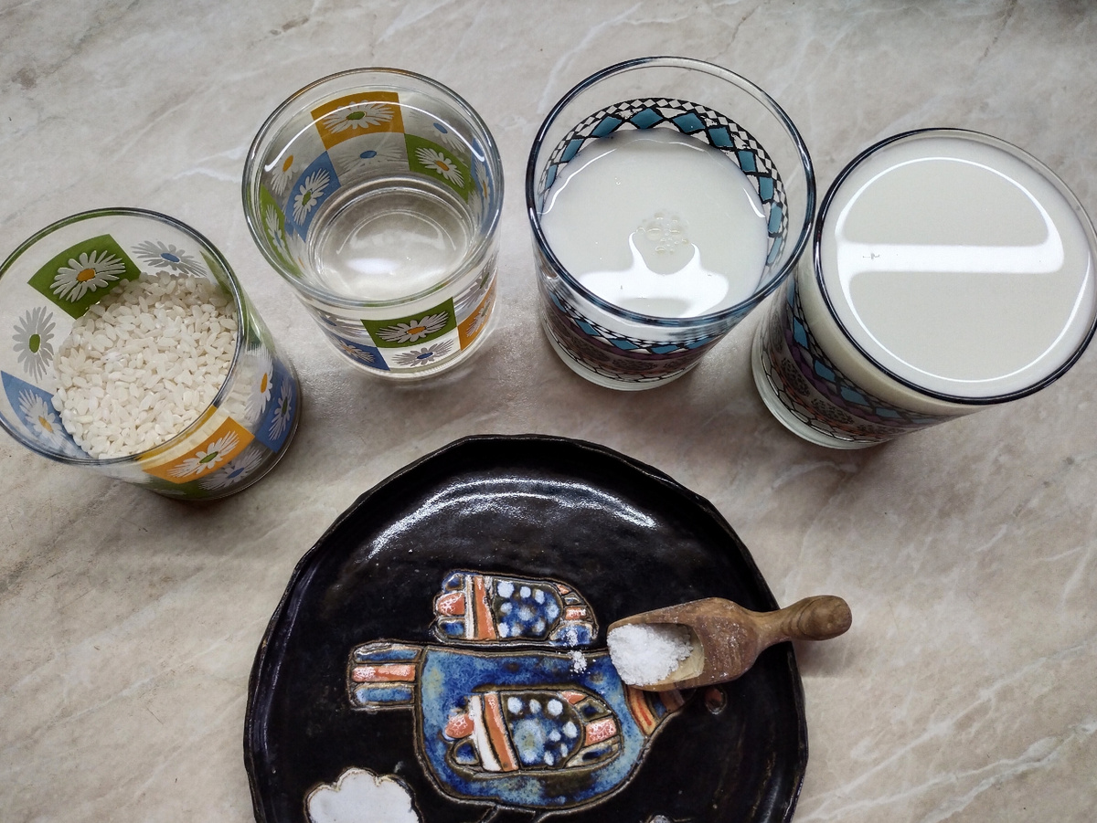 Как приготовить рисовую кашу на молоке: простые советы и веселые анекдоты