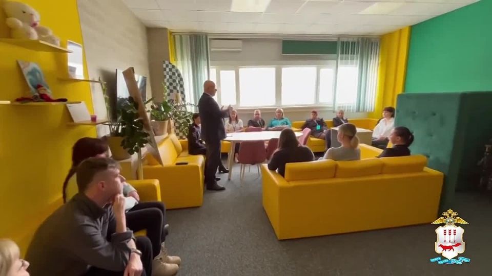 Представители МВД по Республике Мордовия и Общественного совета провели профилактическое мероприятие по противодействию мошенничеству для сотрудников колл-центра