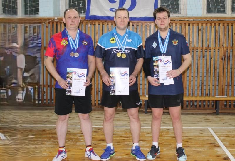 В Мордовии соревнования по настольному теннису среди сотрудников правоохранительных органов завершились победой регионального МВД