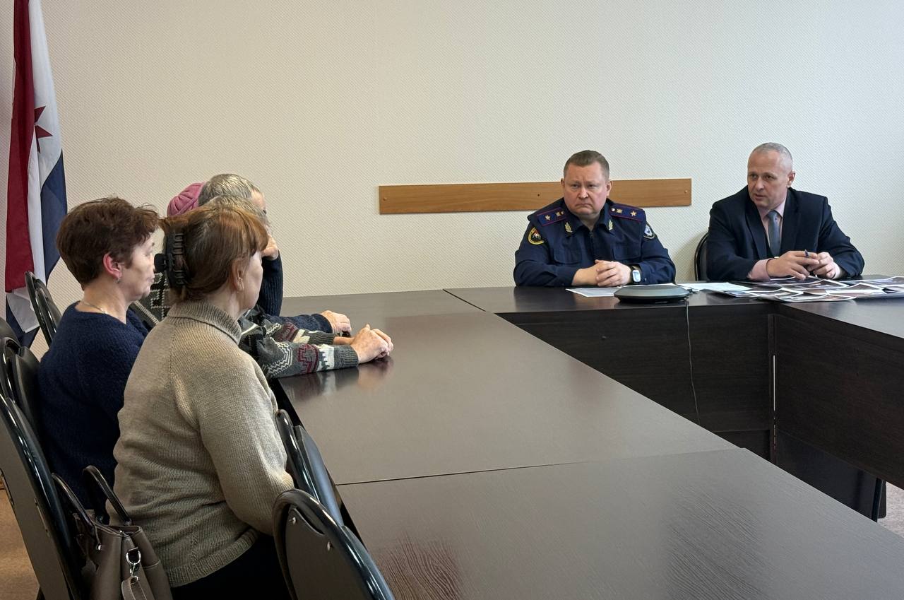 Руководитель следственного управления провел выездной прием граждан в Краснослободском районе