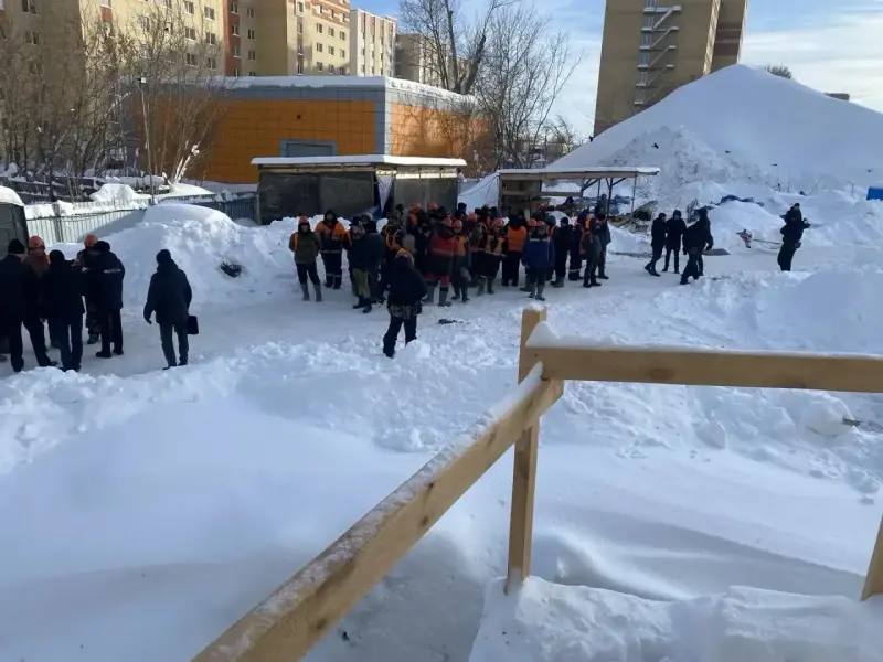 В Мордовии 40 граждан Республики Узбекистан осуществляли трудовую деятельность без разрешительных документов при строительстве общеобразовательной школы в Саранске В Мордовии 40 граждан Республики Узбекистан осуществляли трудовую деятельность без разрешительных документов при строительстве общеобразовательной школы в Саранске