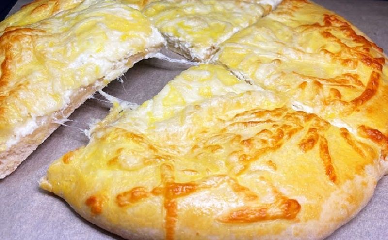 Как приготовить хачапури по-мегрельски: сырный рай из Грузии