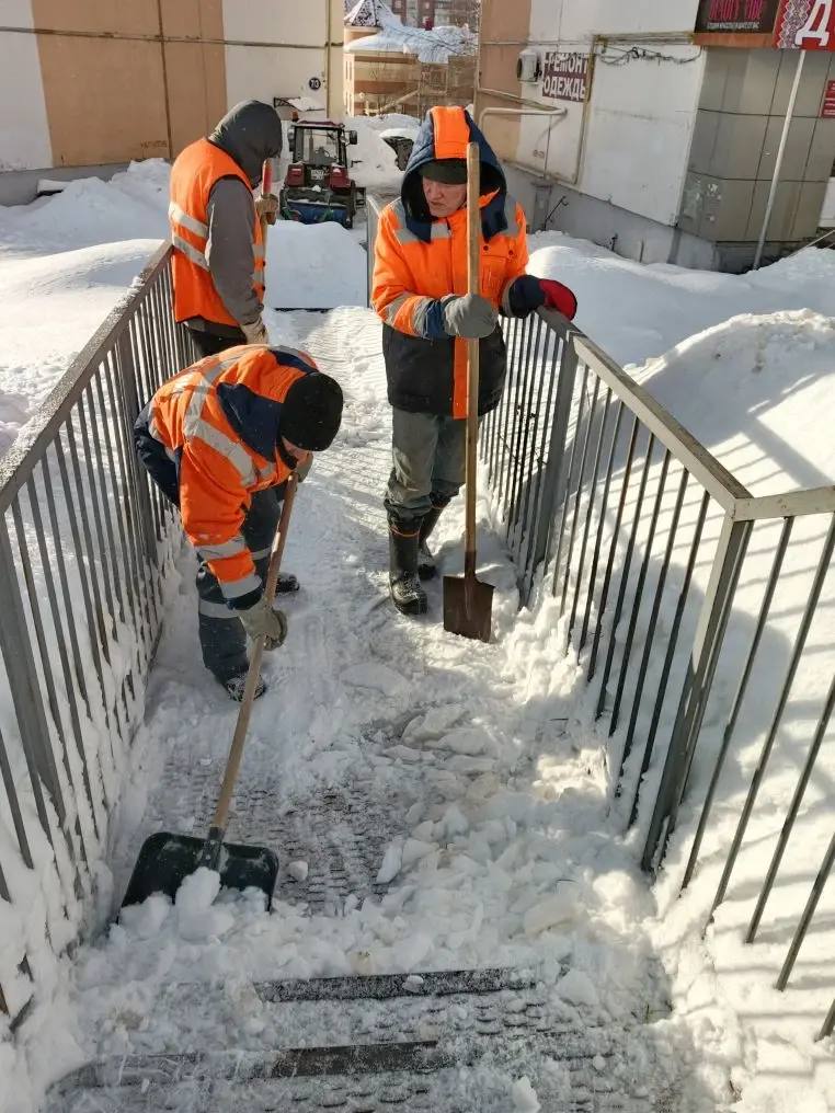 В Саранске работы по уборке снега организованы во всех районах города В Саранске работы по уборке снега организованы во всех районах города