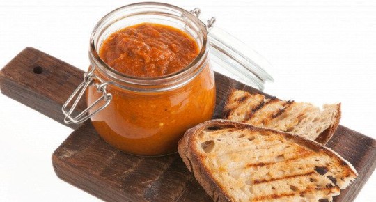 Айвар: секреты популярной балканской закуски