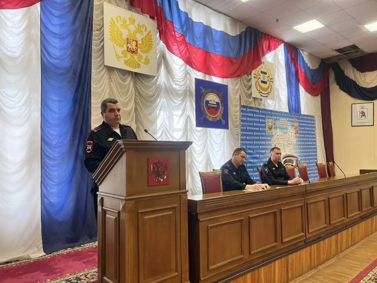 Сотрудники Управления Госавтоинспекции обсудили с представителями автошкол Мордовии программы профессионального обучения водителей транспортных средств Сотрудники Управления Госавтоинспекции обсудили с представителями автошкол Мордовии программы профессионального обучения водителей транспортных средств