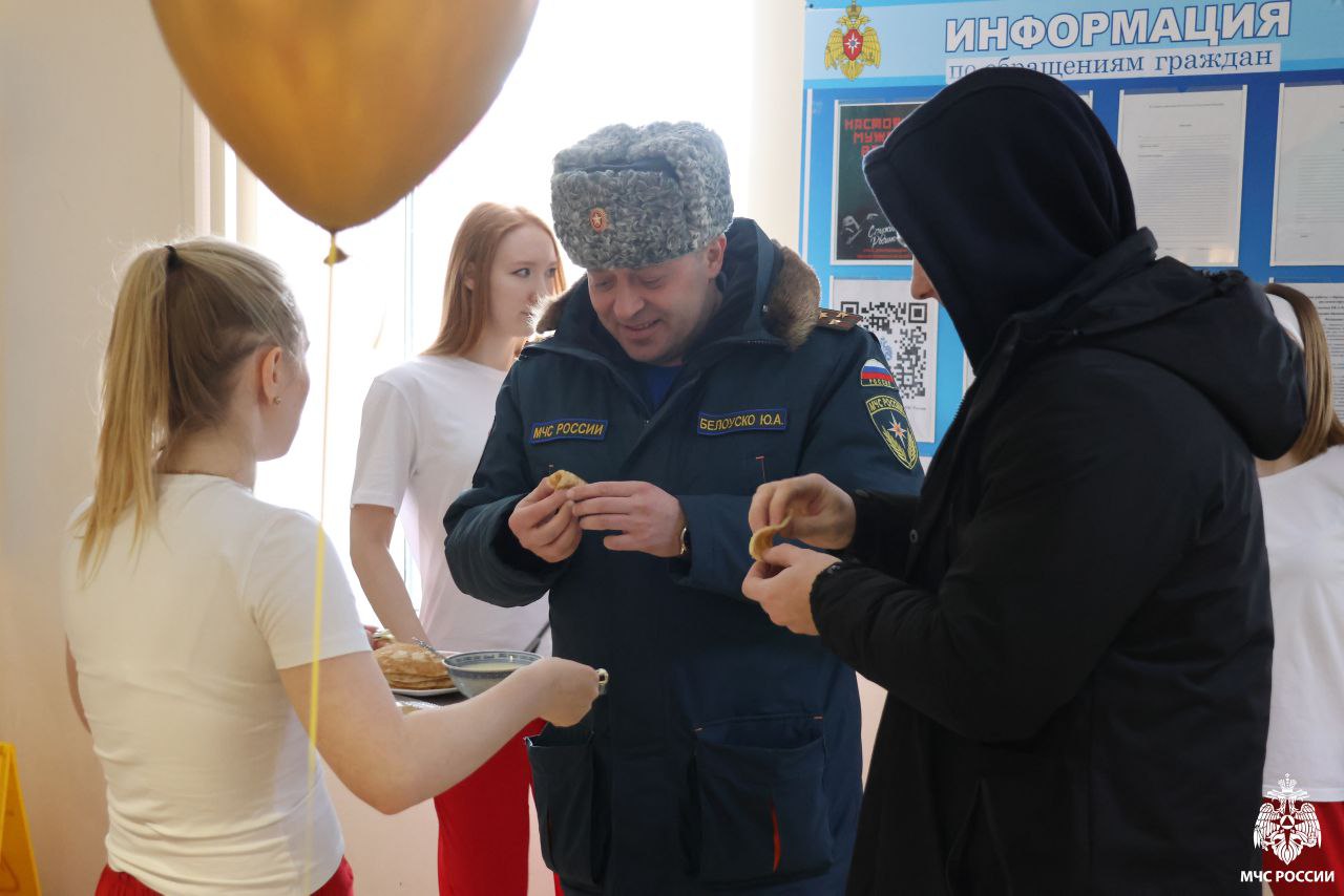 В преддверии Дня защитника Отечества в Главном управлении МЧС России по Республике Мордовия царила атмосфера праздника В преддверии Дня защитника Отечества в Главном управлении МЧС России по Республике Мордовия царила атмосфера праздника