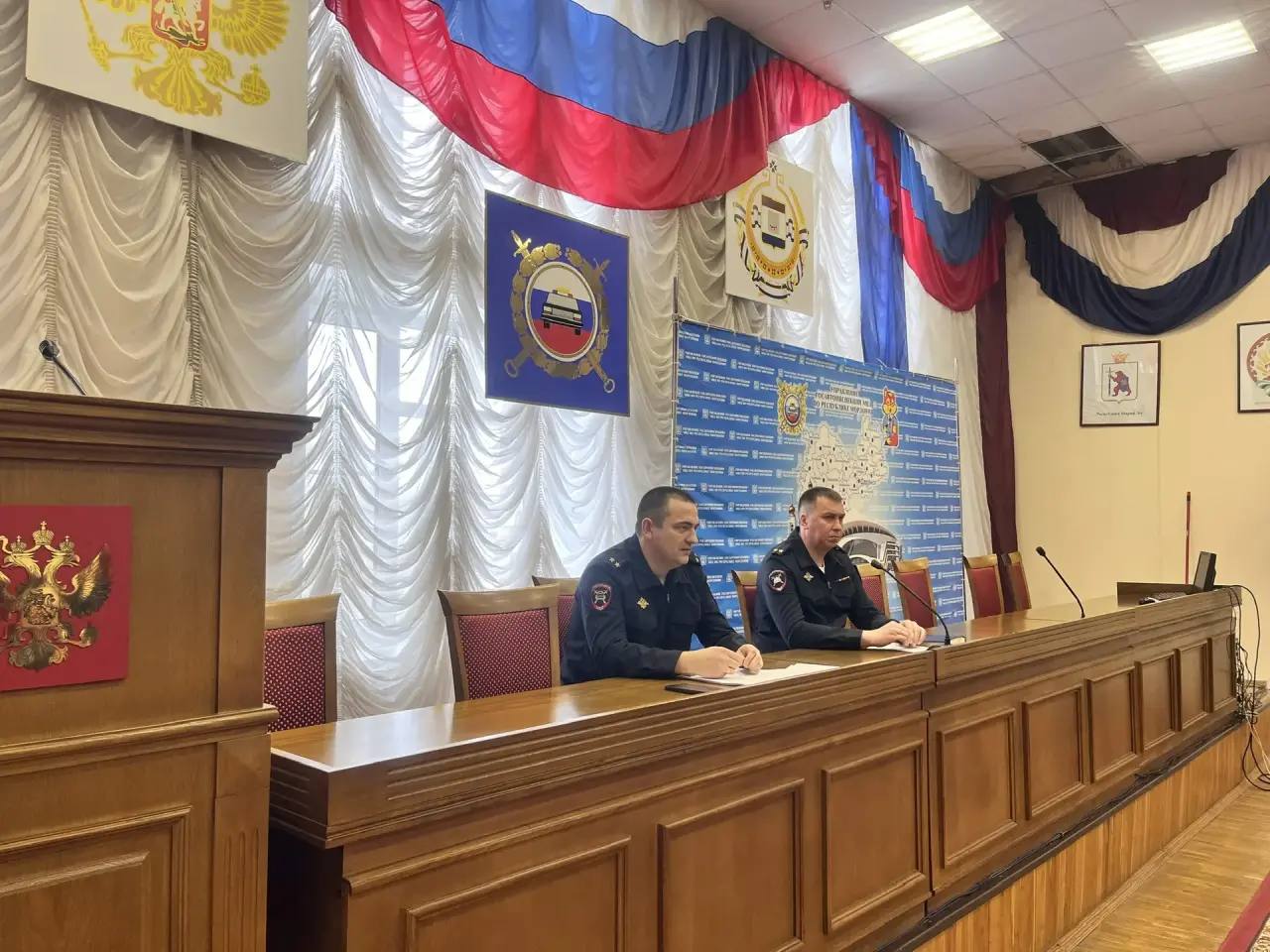 Сотрудники Управления Госавтоинспекции обсудили с представителями автошкол Мордовии программы профессионального обучения водителей транспортных средств Сотрудники Управления Госавтоинспекции обсудили с представителями автошкол Мордовии программы профессионального обучения водителей транспортных средств