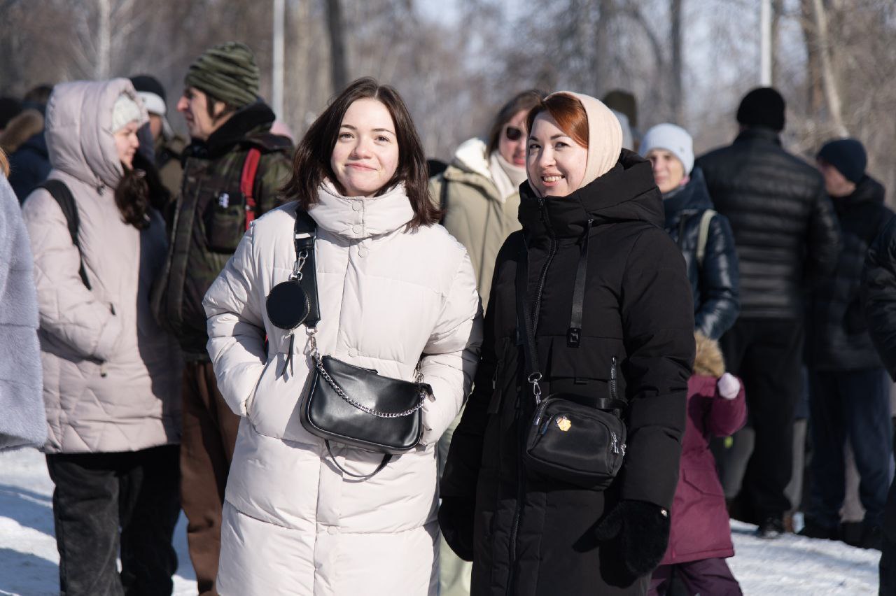 Саранск попрощался с зимой!!! В Пушкинском парке традиционно прошли народные гуляния! Саранск попрощался с зимой!!! В Пушкинском парке традиционно прошли народные гуляния!
