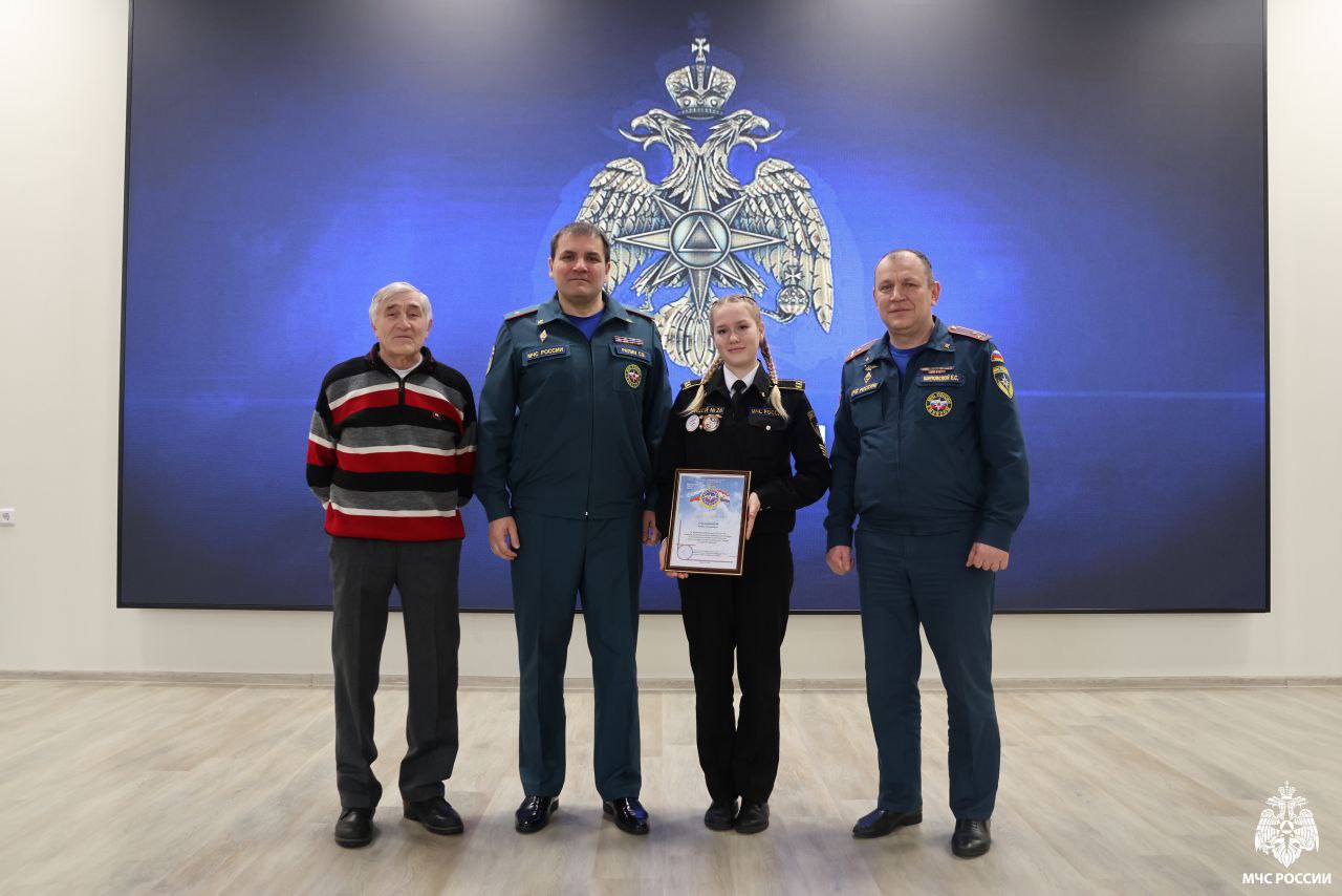 В Главном управлении МЧС России по Республике Мордовия прошло тёплое и торжественное чествование юной спортсменки В Главном управлении МЧС России по Республике Мордовия прошло тёплое и торжественное чествование юной спортсменки