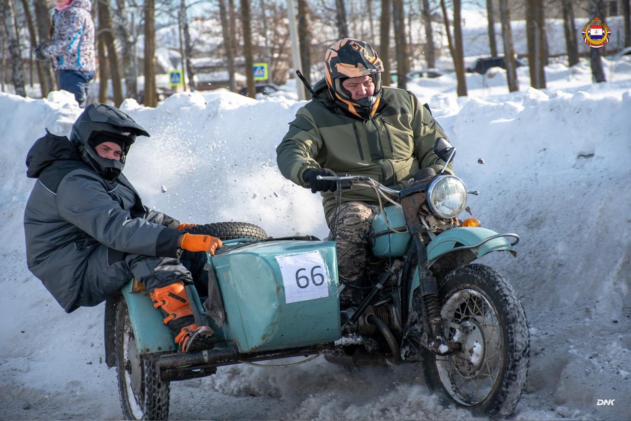 Снег, скорость и рёв моторов: праздник драйва в Мордовии Снег, скорость и рёв моторов: праздник драйва в Мордовии