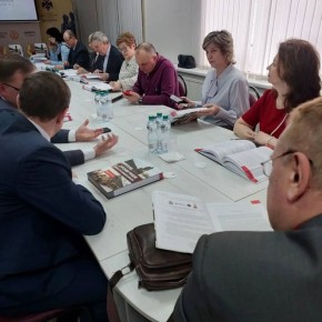 � �������� ������ ���������� �������� ����� � �������� �����: ����� �� ������ ������