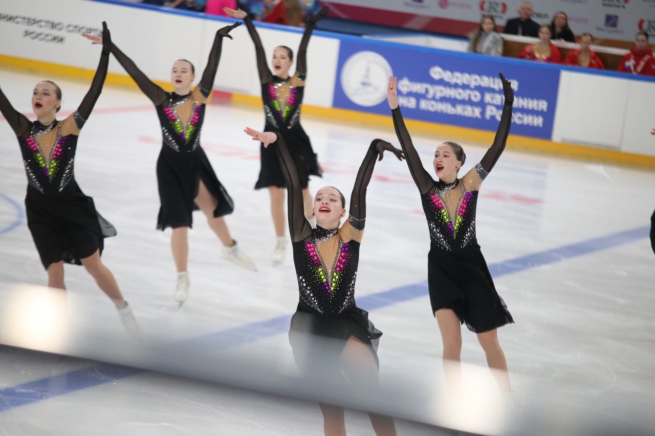 28 февраля в столице Мордовии стартовали Чемпионат и Первенство России по синхронному катанию на коньках