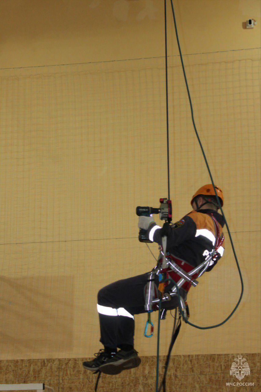 Спасатели Мордовии покоряют высоту Спасатели Мордовии покоряют высоту