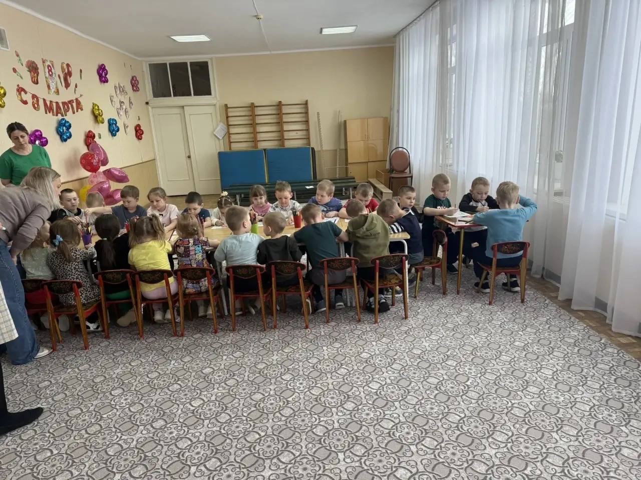 В рамках рейдового мероприятия «Внимание, дети» инспектор по пропаганде безопасности дорожного движения отделения Госавтоинспекции ММО МВД России «Чамзинский» посетила детей МБДОУ «Детский сад» Планета детства»... В рамках рейдового мероприятия «Внимание, дети» инспектор по пропаганде безопасности дорожного движения отделения Госавтоинспекции ММО МВД России «Чамзинский» посетила детей МБДОУ «Детский сад» Планета детства»...