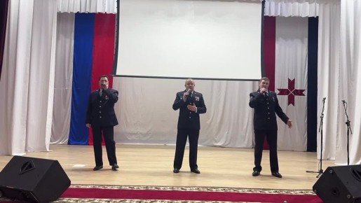 Солисты вокального ансамбля МВД «Авангард» поздравляют всех причастных с прекрасным праздником — 8 Марта!
