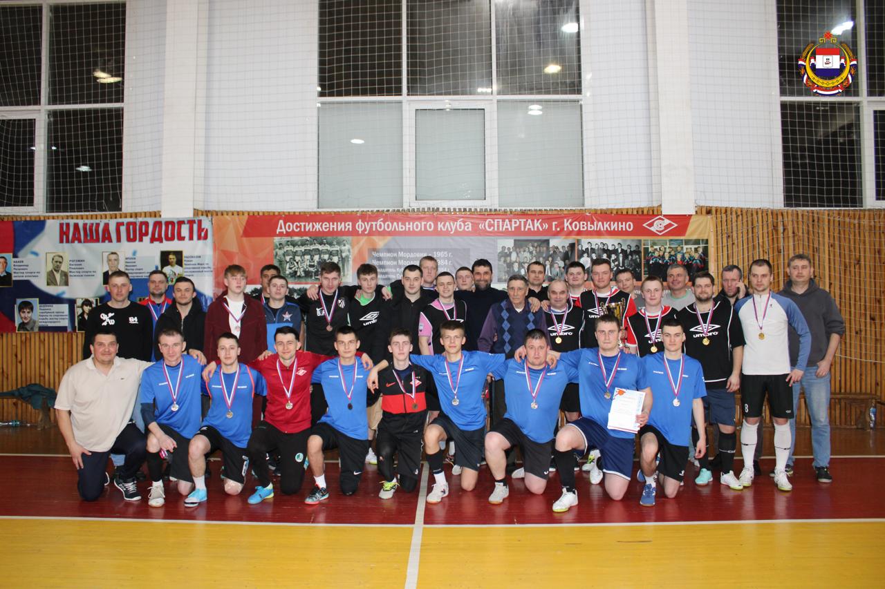 Футбол, традиции и спортивный азарт Футбол, традиции и спортивный азарт