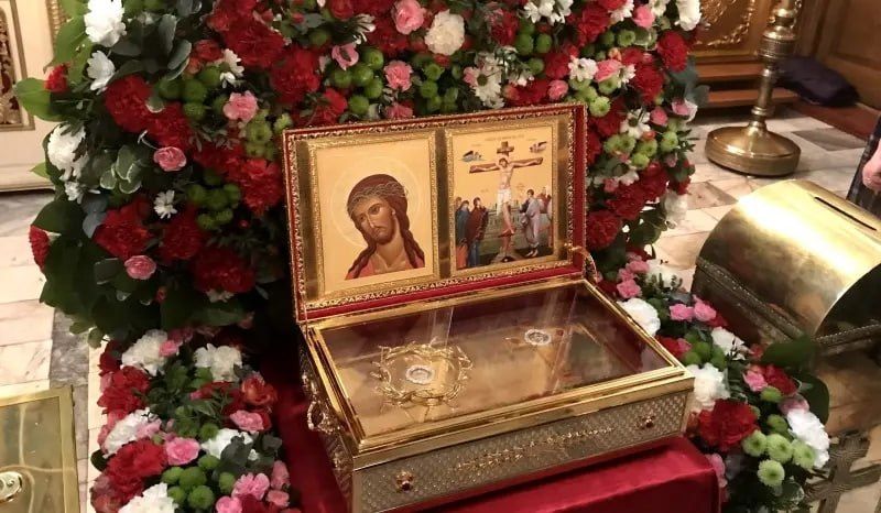 Жители Мордовии смогут прикоснуться к великим святыням – частям Древа Креста Господня и шипа из Тернового венца Иисуса Христа