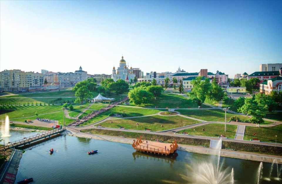 � ���������� ����� ������ ��������� ������������� ������������ �����, ����������� 25-����� ����������� ���������� ����� ������� ������� � 330-����� �������� �����