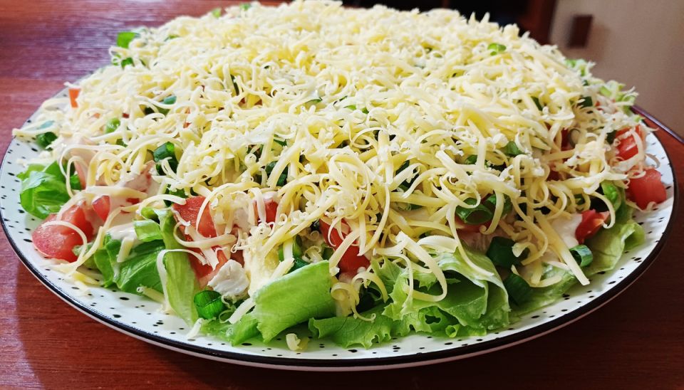 Вкусный и лёгкий салат для любого случая