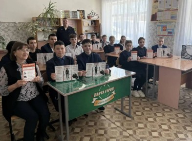 В рамках профилактического мероприятия «Внимание, дети» начальник отделения Госавтоинспекции ММО МВД России «Чамзинский» Антон Савельев посетил МБОУ «Кочкуровская средняя общеобразовательная школа им. Народного учителя СССР...