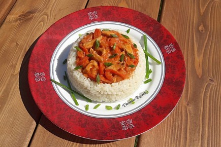 Паприкаш с курицей: простое и эффектное блюдо для домашнего стола