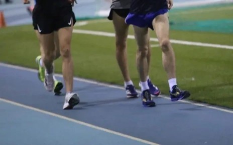 � �������� ������ ������������� ����� �10 000 ����� � ����� � �����������, ���������� �� ������������� ��������� ������ �����