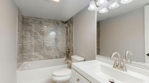 Температура в ванной: что говорит закон и как добиться комфорта?