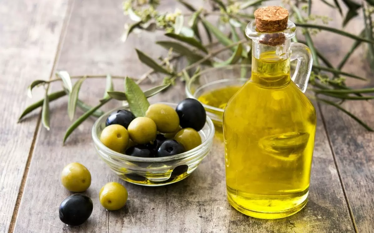 Как избежать подделки оливкового масла: полезные советы для гурманов
