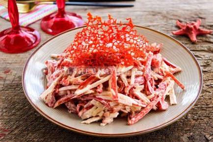 Необычный салат "Красное море": освежите свой стол оригинальными ингредиентами