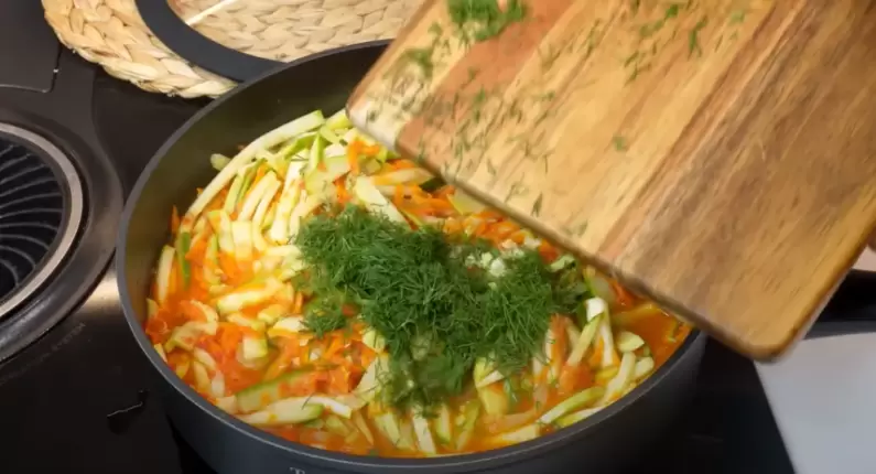 Универсальная закуска из овощей: быстро, просто и вкусно